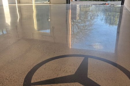 Professioneel betonvloer polijsten voor een duurzame afwerking.